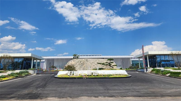 1717385343105019.jpg 185859_ec50b9ea358.jpg