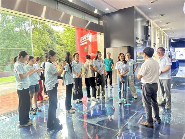 1753773728284574.jpg 0bccdb6b70943e36ad2dfcfe0e9cd2a.jpg